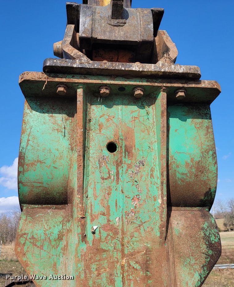 image for item KB9932 2020 Montabert V1800  breaker