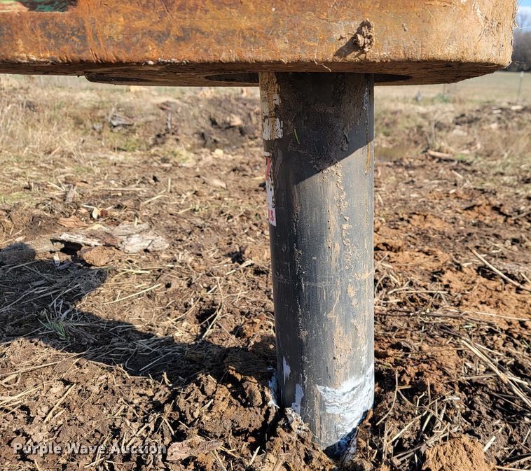 image for item KB9932 2020 Montabert V1800  breaker