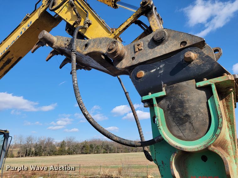 image for item KB9932 2020 Montabert V1800  breaker