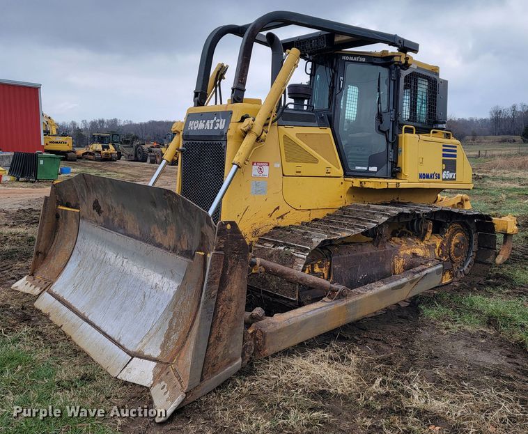 image for item KB9933 2012 Komatsu D65WX-17  dozer