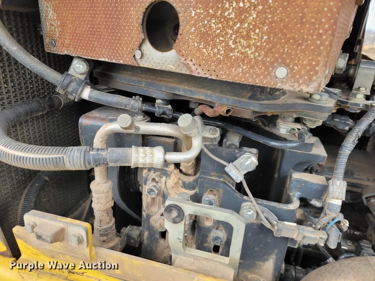 image for item KB9933 2012 Komatsu D65WX-17  dozer