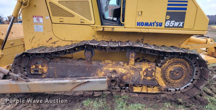 image for item KB9933 2012 Komatsu D65WX-17  dozer