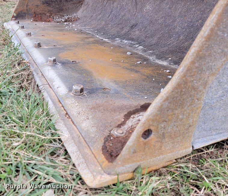 image for item KB9939 2007 Komatsu WA200-5  wheel loader