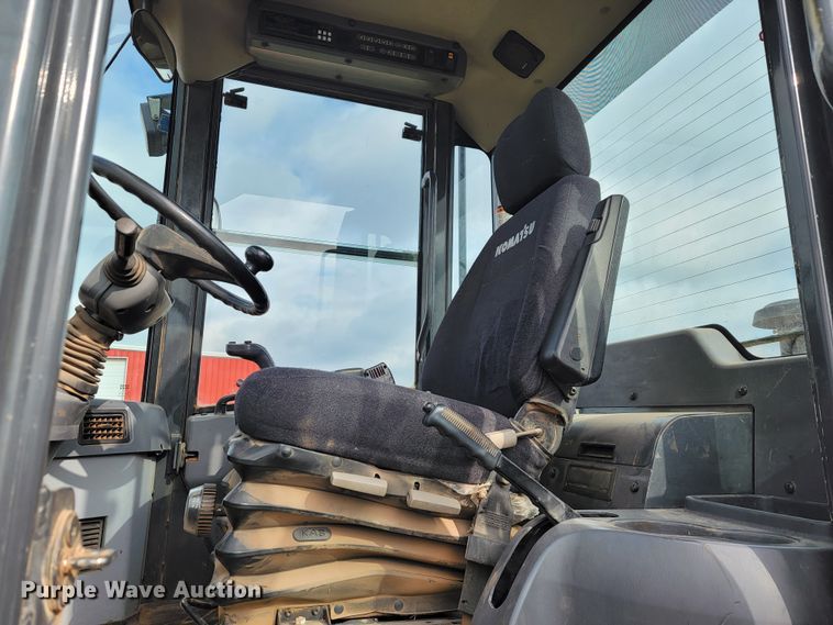 image for item KB9939 2007 Komatsu WA200-5  wheel loader