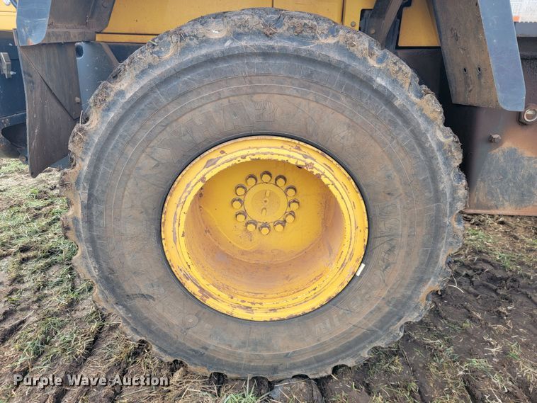 image for item KB9939 2007 Komatsu WA200-5  wheel loader
