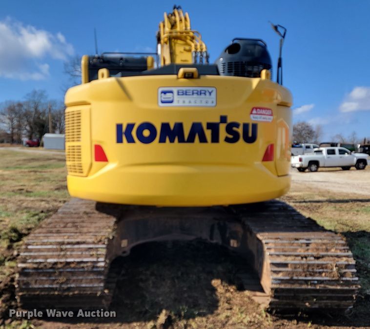 image for item KB9940 2018 Komatsu PC238USLC-11  excavator