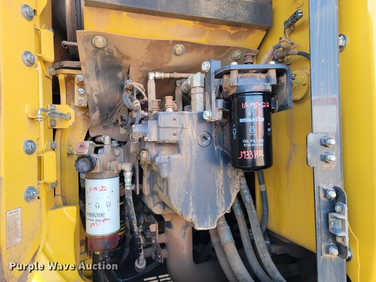 image for item KB9940 2018 Komatsu PC238USLC-11  excavator