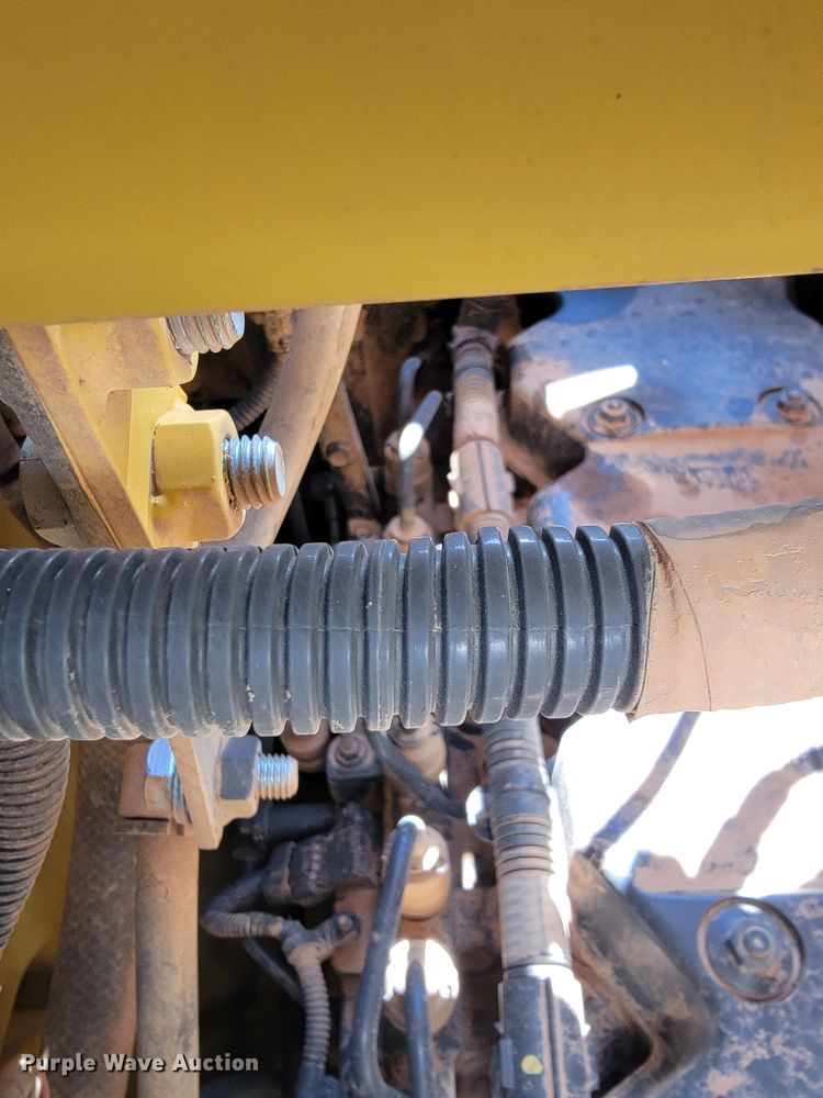 image for item KB9940 2018 Komatsu PC238USLC-11  excavator