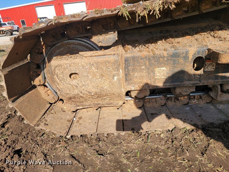 image for item KB9940 2018 Komatsu PC238USLC-11  excavator