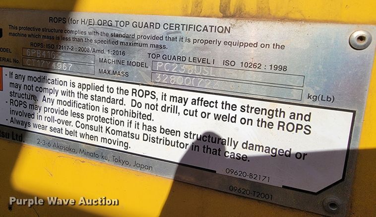 image for item KB9940 2018 Komatsu PC238USLC-11  excavator