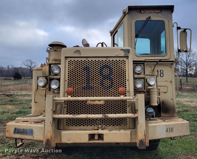 image for item KB9941 1985 Caterpillar 621B  conventional scraper