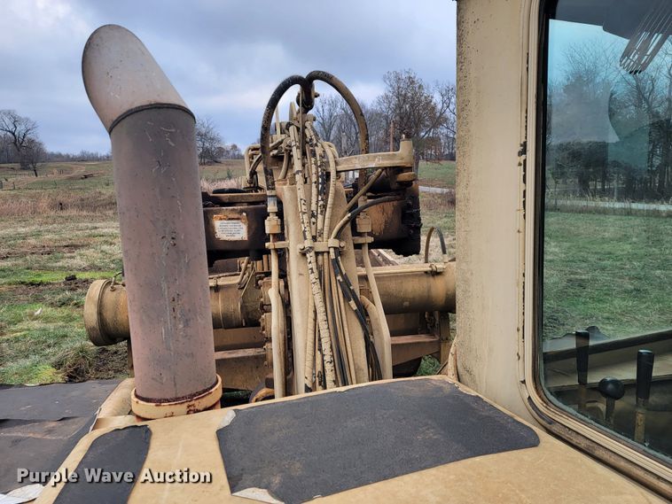 image for item KB9941 1985 Caterpillar 621B  conventional scraper