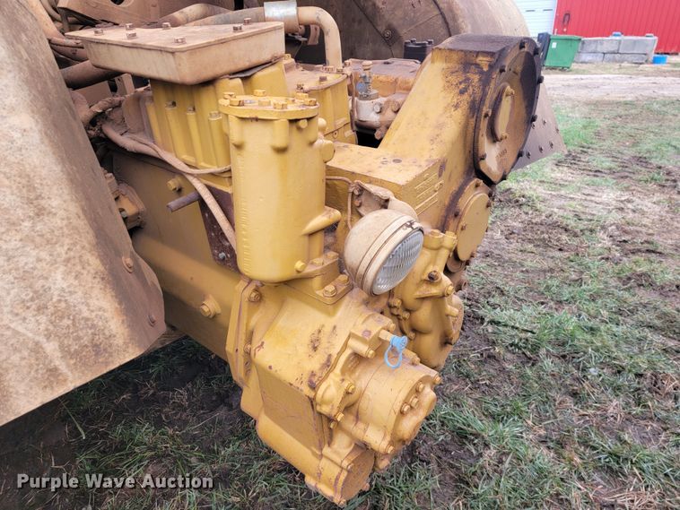 image for item KB9941 1985 Caterpillar 621B  conventional scraper