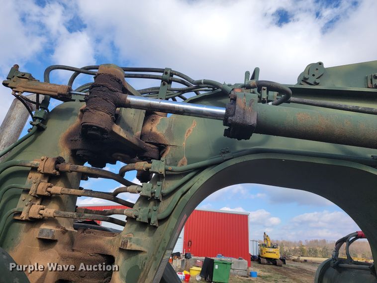 image for item KB9942 1984 Caterpillar 621B  conventional scraper