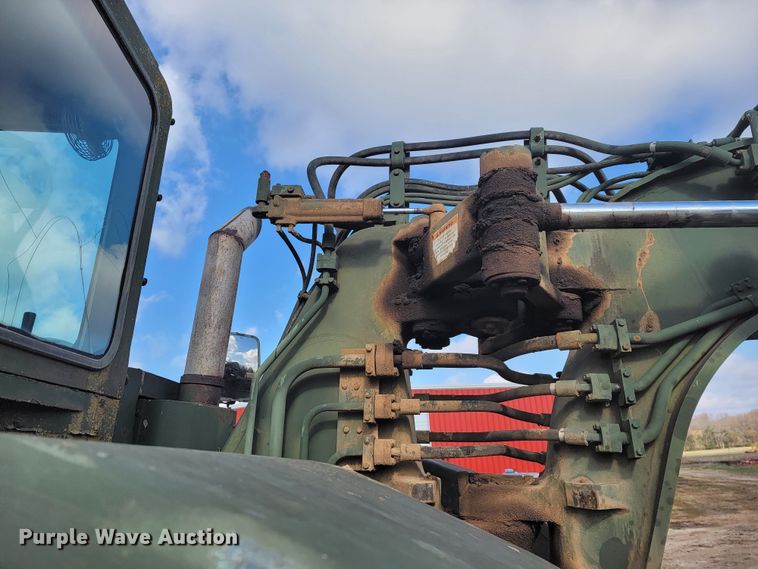 image for item KB9942 1984 Caterpillar 621B  conventional scraper