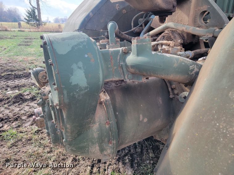 image for item KB9942 1984 Caterpillar 621B  conventional scraper