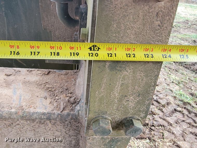 image for item KB9942 1984 Caterpillar 621B  conventional scraper