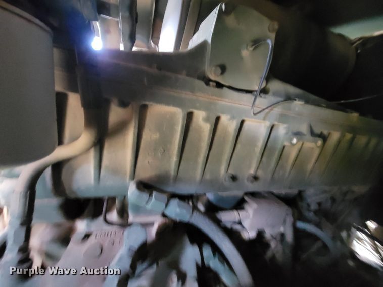 image for item KB9942 1984 Caterpillar 621B  conventional scraper