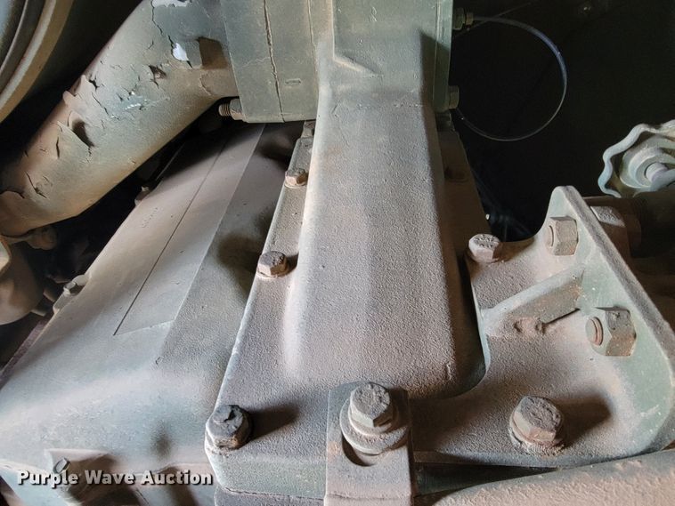 image for item KB9942 1984 Caterpillar 621B  conventional scraper