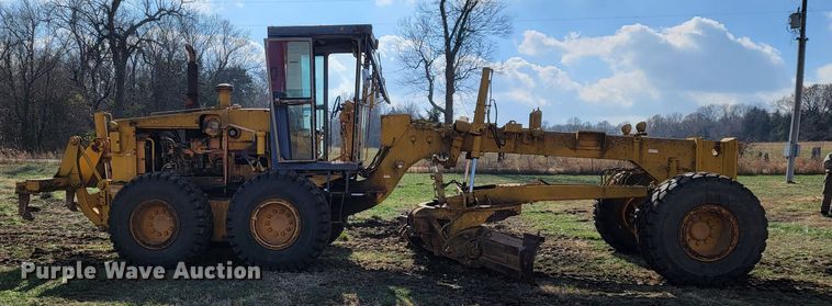 image for item KB9943 Komatsu GD705A-4  motor grader