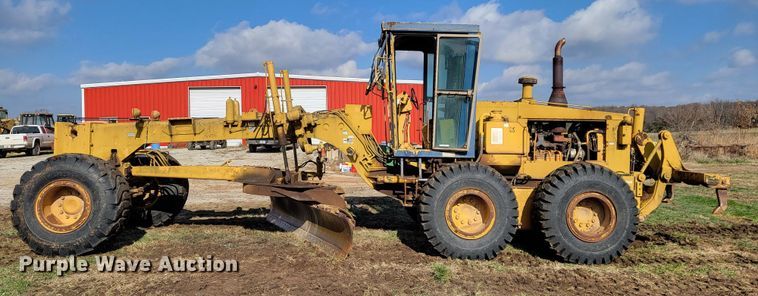 image for item KB9943 Komatsu GD705A-4  motor grader