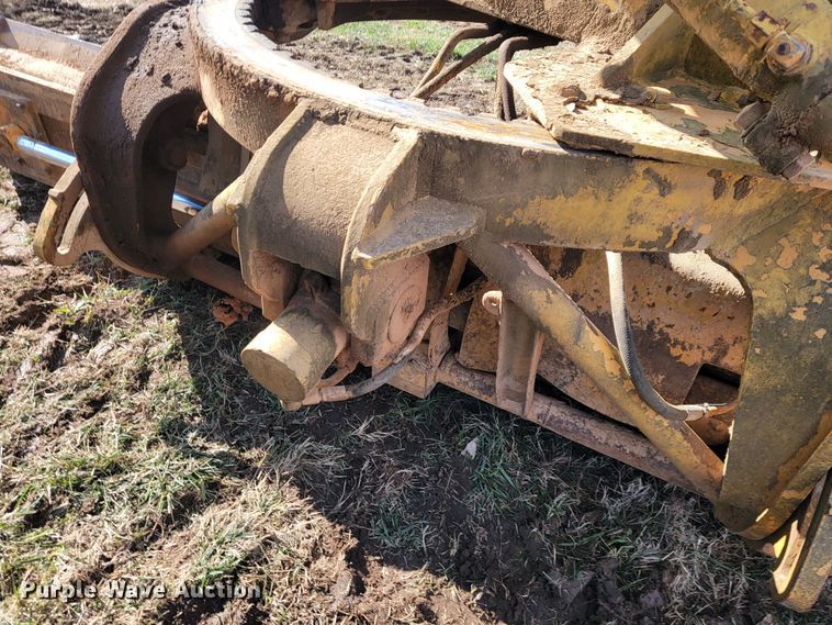 image for item KB9943 Komatsu GD705A-4  motor grader