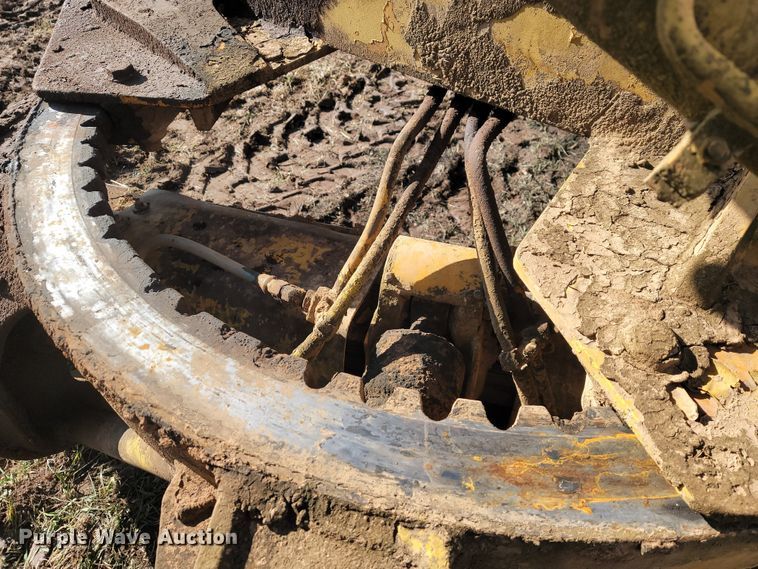 image for item KB9943 Komatsu GD705A-4  motor grader