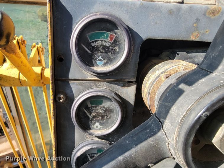 image for item KB9943 Komatsu GD705A-4  motor grader