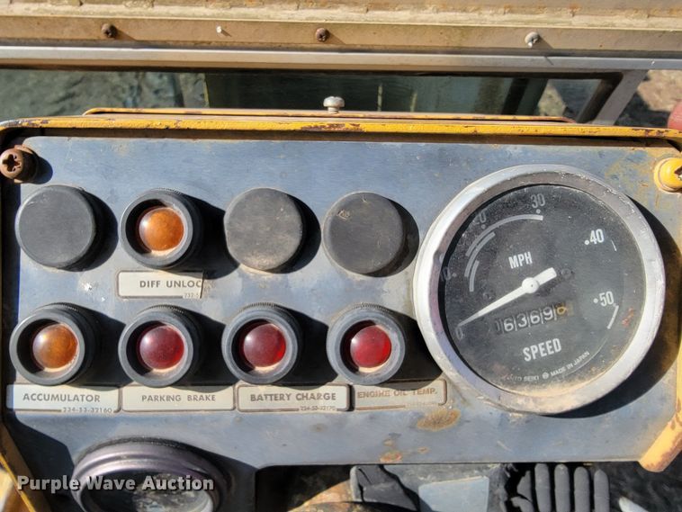 image for item KB9943 Komatsu GD705A-4  motor grader