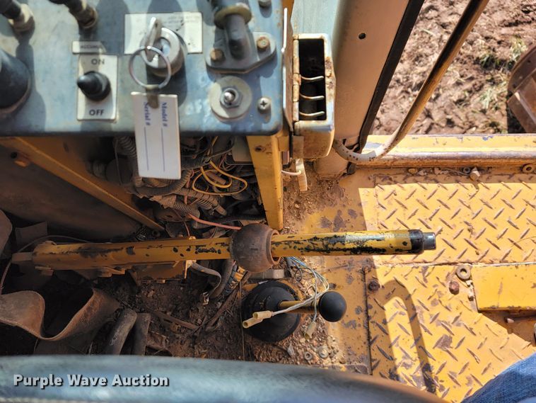 image for item KB9943 Komatsu GD705A-4  motor grader