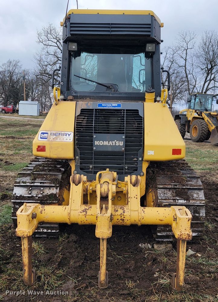 image for item KB9944 2014 Komatsu D51EX-22  dozer