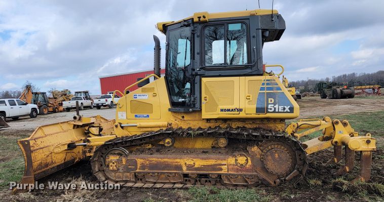 image for item KB9944 2014 Komatsu D51EX-22  dozer