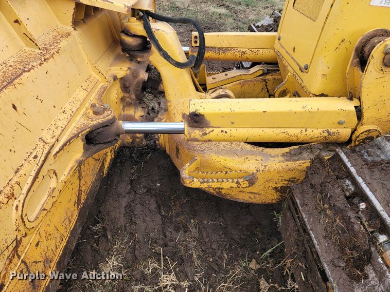 image for item KB9944 2014 Komatsu D51EX-22  dozer