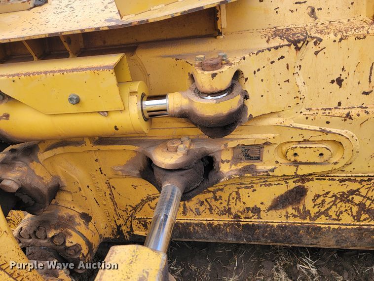 image for item KB9944 2014 Komatsu D51EX-22  dozer