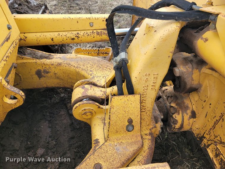 image for item KB9944 2014 Komatsu D51EX-22  dozer