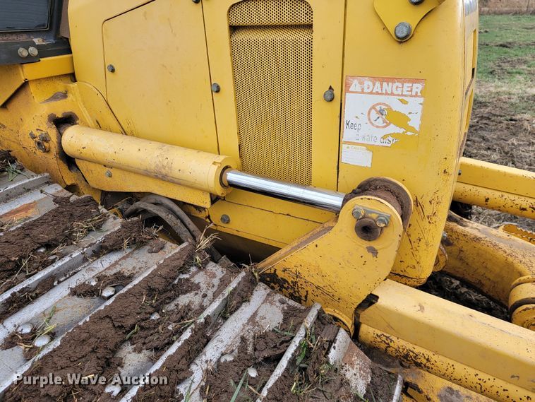 image for item KB9944 2014 Komatsu D51EX-22  dozer