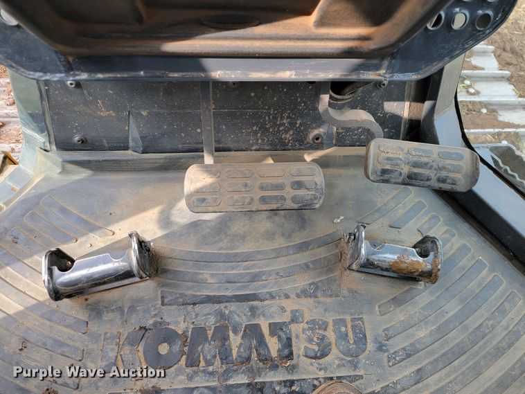 image for item KB9944 2014 Komatsu D51EX-22  dozer