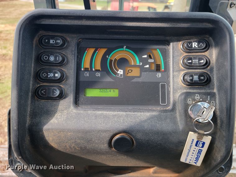 image for item KB9944 2014 Komatsu D51EX-22  dozer