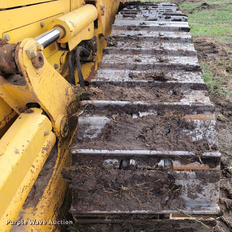 image for item KB9944 2014 Komatsu D51EX-22  dozer