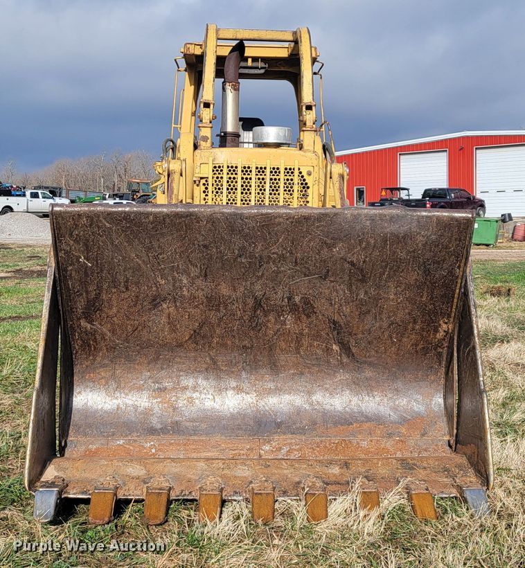 image for item KB9945 Komatsu D75S  track loader