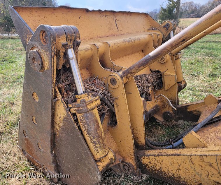 image for item KB9945 Komatsu D75S  track loader