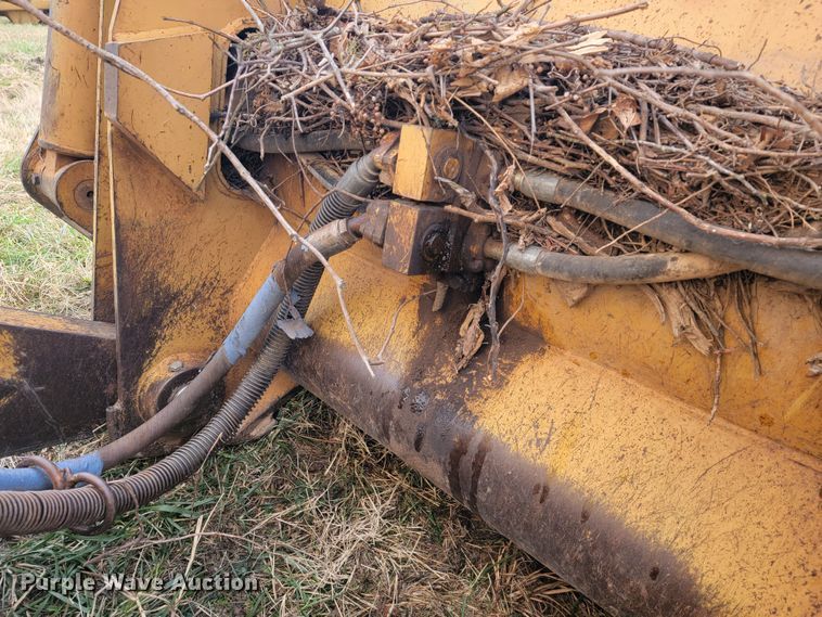 image for item KB9945 Komatsu D75S  track loader