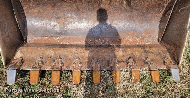 image for item KB9945 Komatsu D75S  track loader