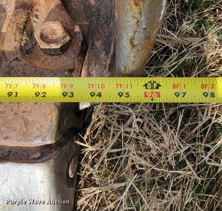 image for item KB9945 Komatsu D75S  track loader