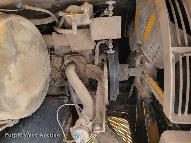 image for item KB9945 Komatsu D75S  track loader