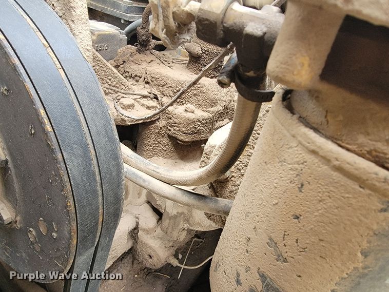 image for item KB9945 Komatsu D75S  track loader