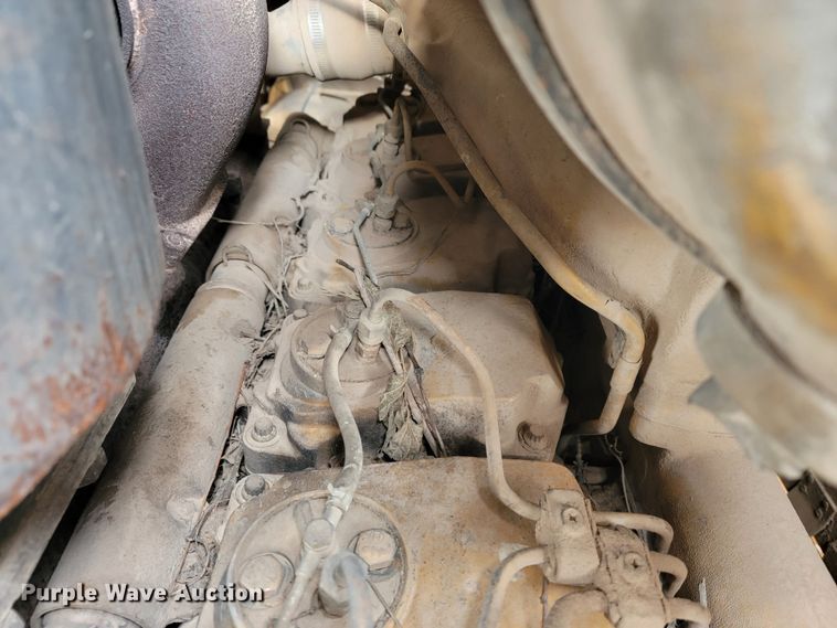 image for item KB9945 Komatsu D75S  track loader