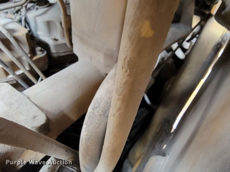 image for item KB9945 Komatsu D75S  track loader