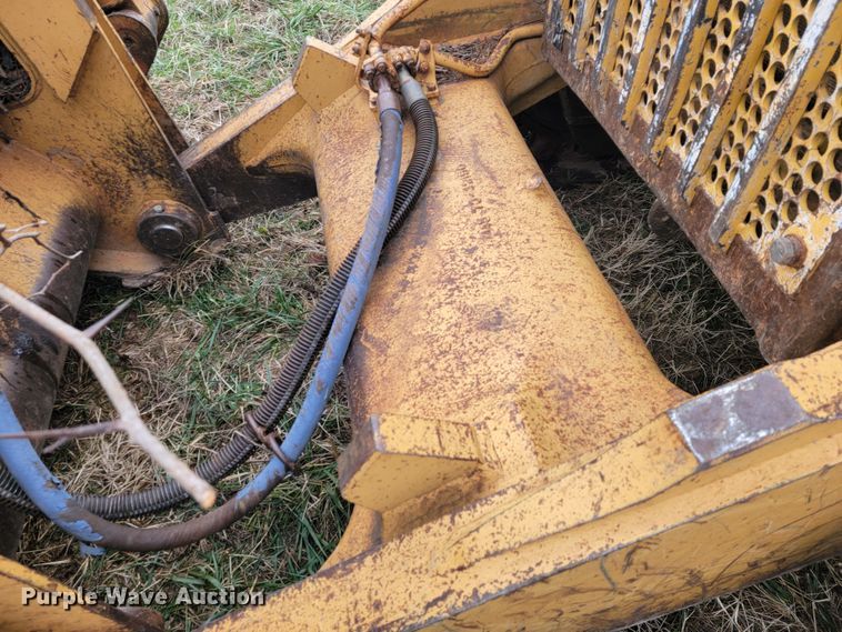 image for item KB9945 Komatsu D75S  track loader