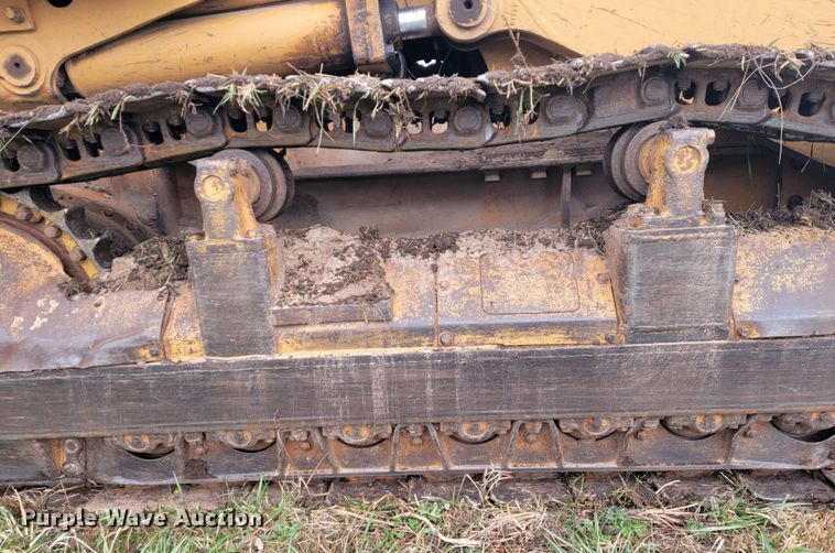 image for item KB9945 Komatsu D75S  track loader